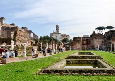 Fóruns romanos – uma viagem na história (e o motivo do metro em Roma não fazer sentido)